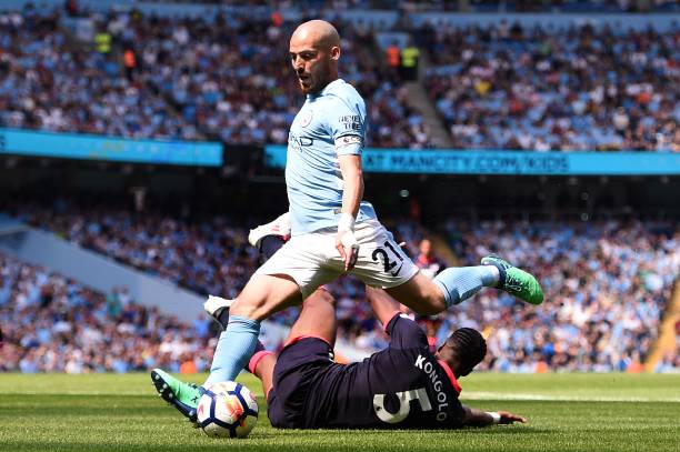 罗体：莫塔的合同中有解约赔偿条款，尤文解雇他要赔偿1500万欧.